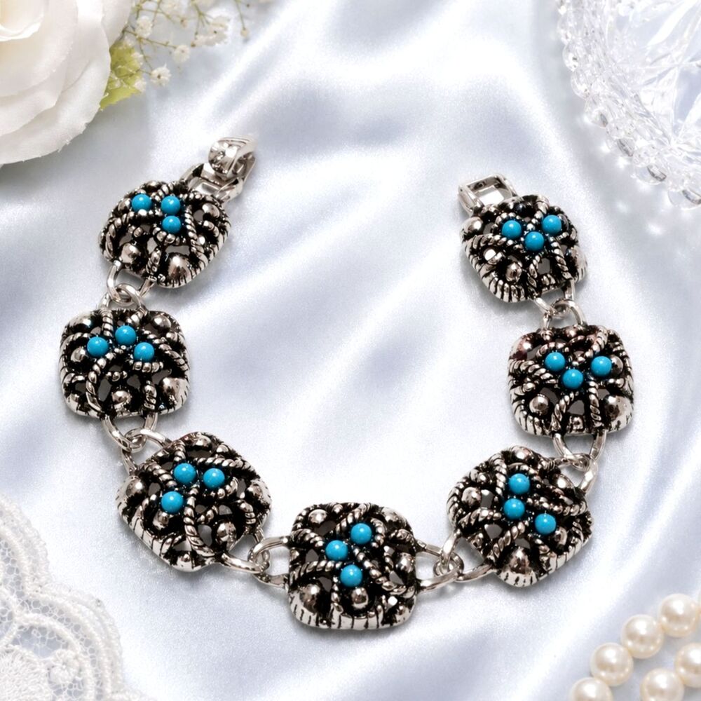 Vintage Avon Sierra Link Bracelet Silver Tone Turquoise 1973